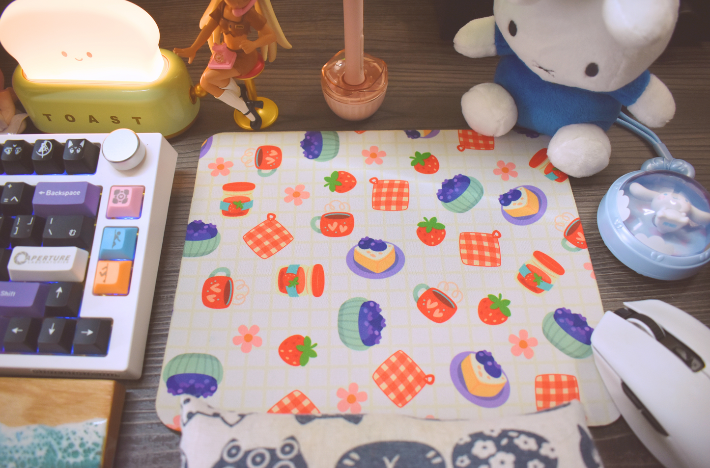 Blueberry Cream Cottage Kitchen Mouse Pad
