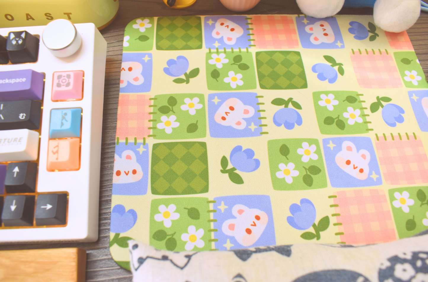 "Yuffie Chloe" Bunny Floral Patchwork Mouse Pad